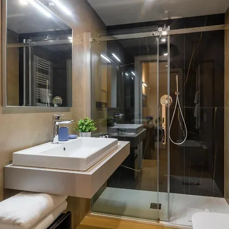 Cesariano, 11 - In Vibrant Via Cesariano Apartamento Milán